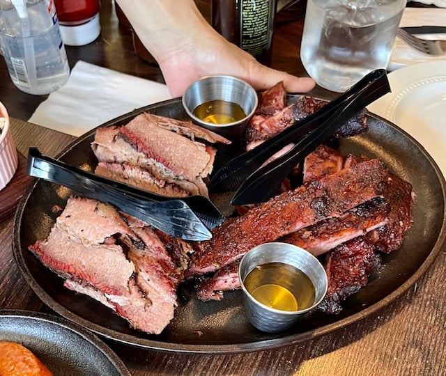 Memphis Minnie's BBQ Joint 1