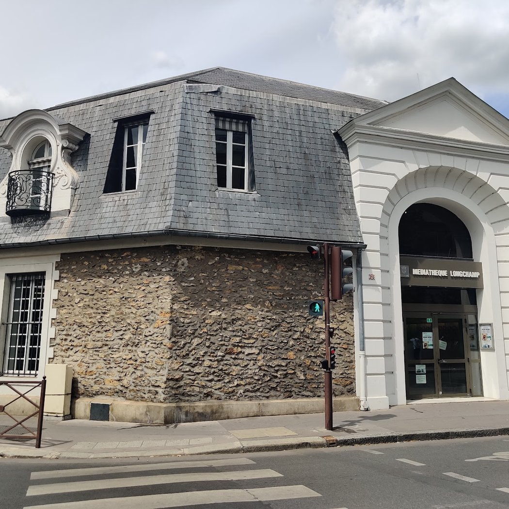 Médiathèque Longchamp Neuilly-Sur-Seine 1