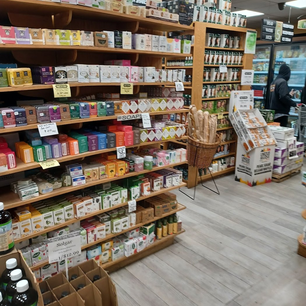 Downtown Natural Market 3