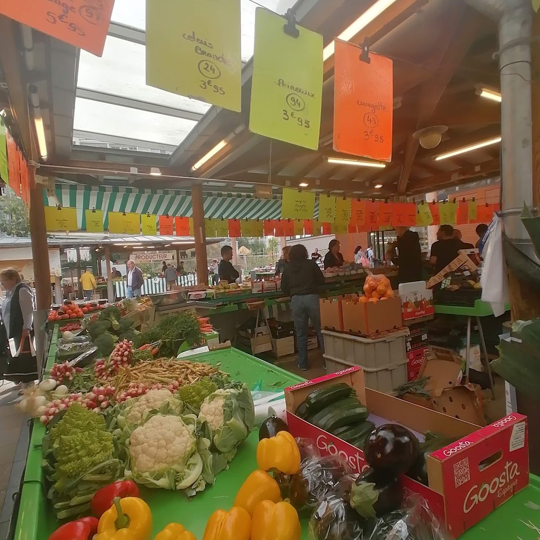 Bergères market 3