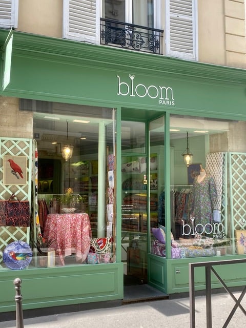 Bloom Paris Pop-Up: Je t’aime comme un chien 2