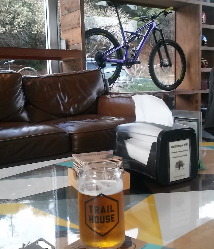 Trailhouse 1