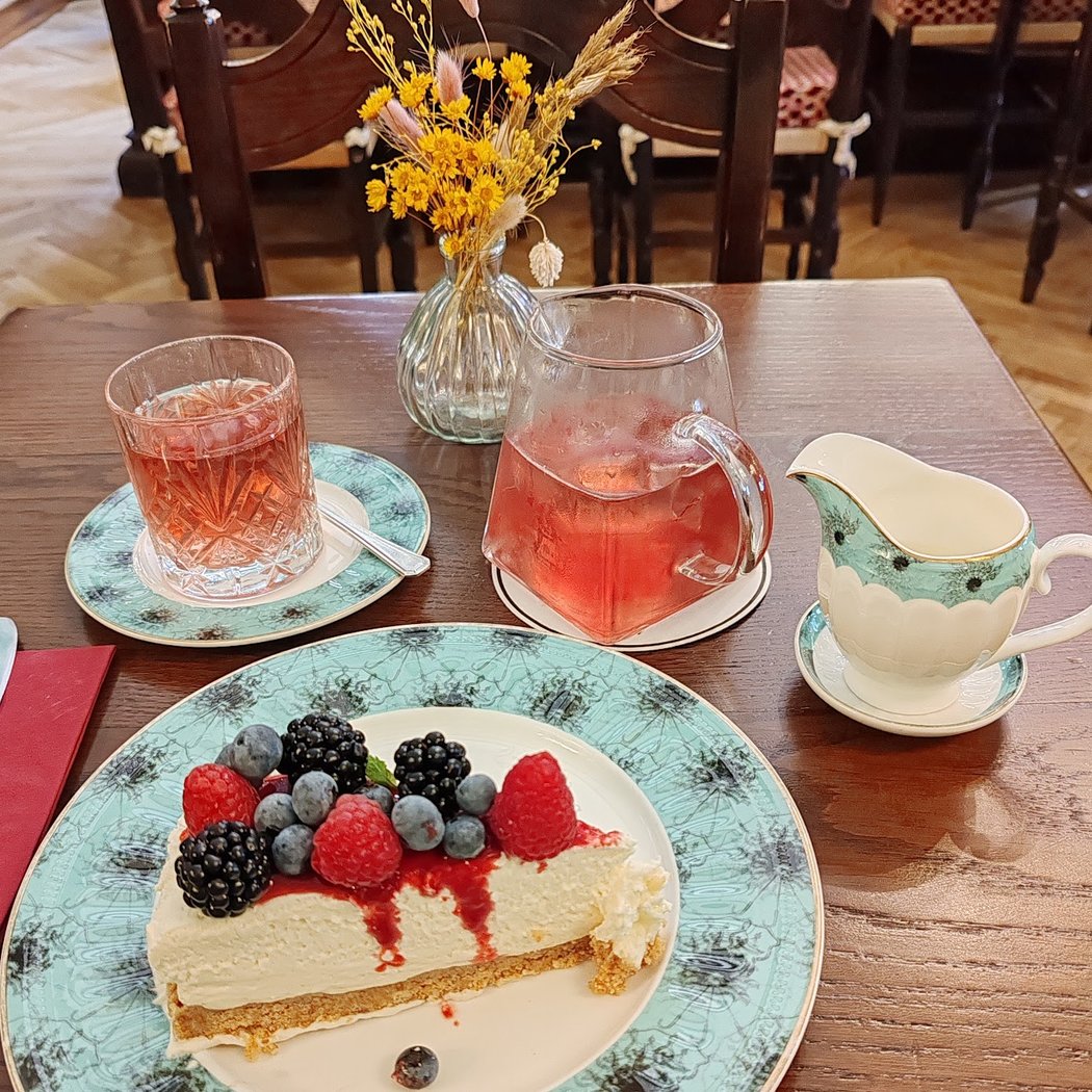 Babington's tea room 1