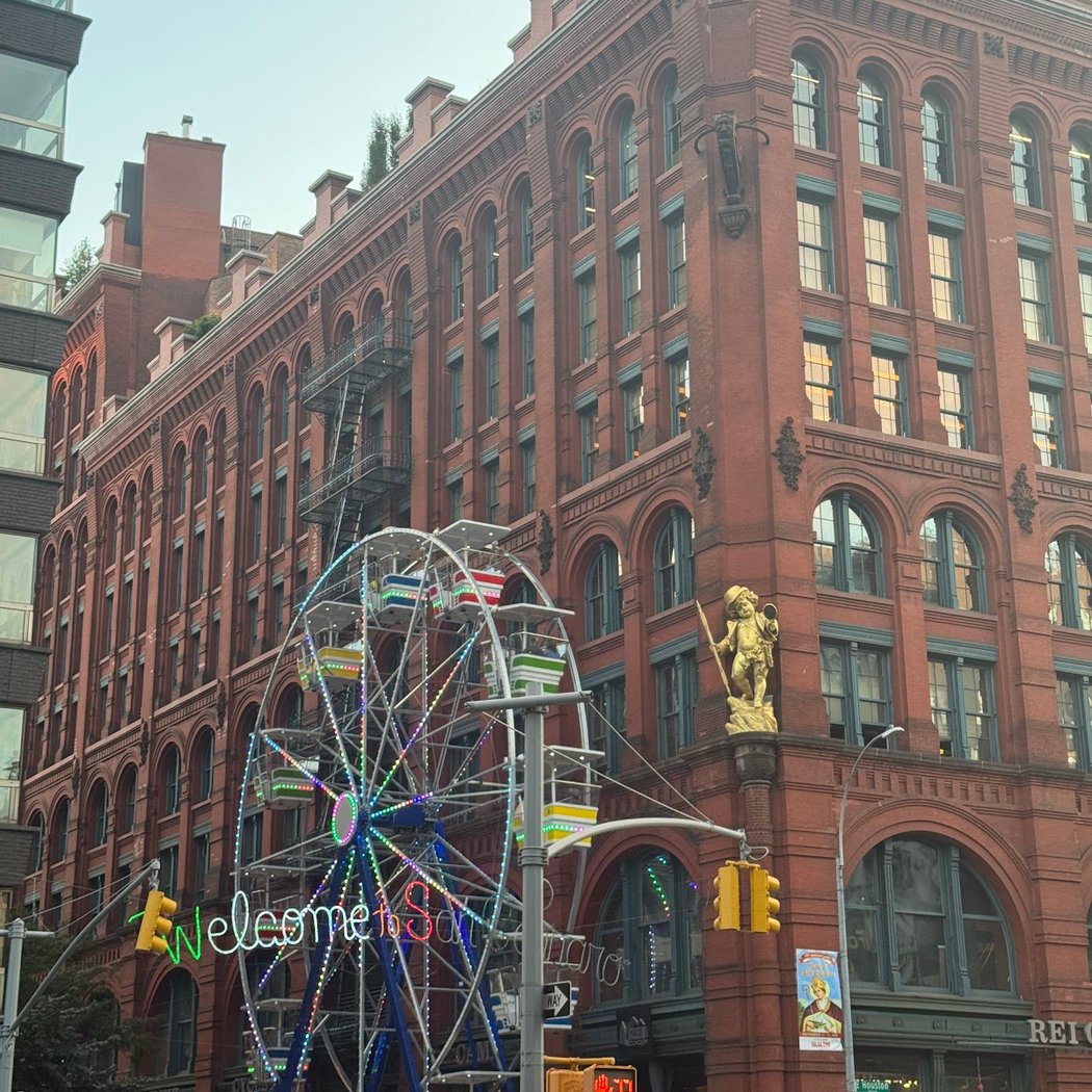 Puck Building 2