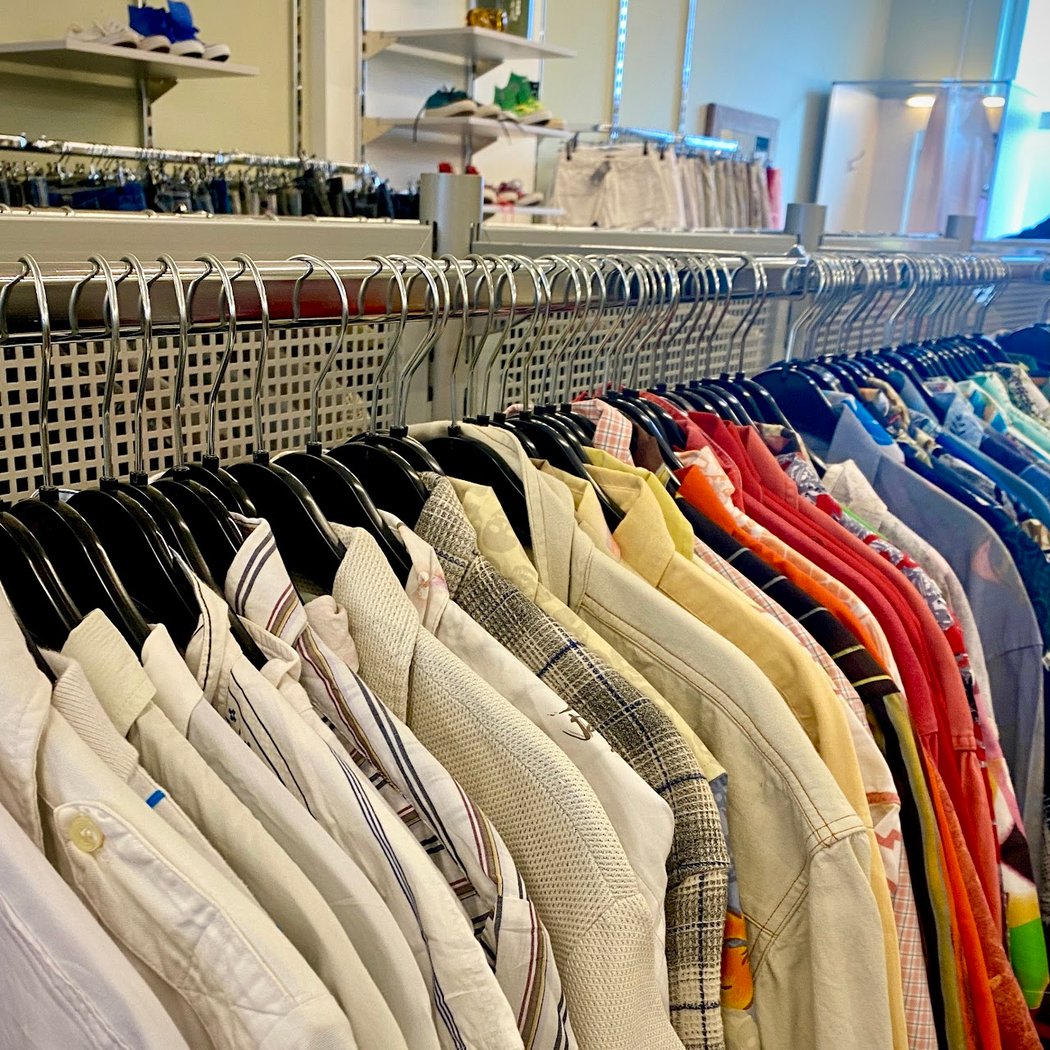 HUMANA Secondhand & Vintage 3
