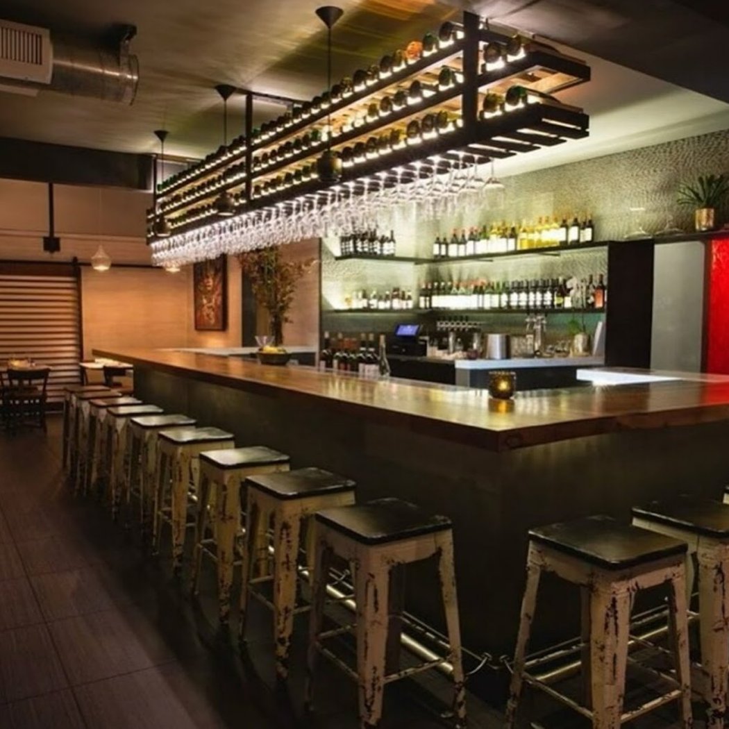 1601 Bar & Kitchen 2
