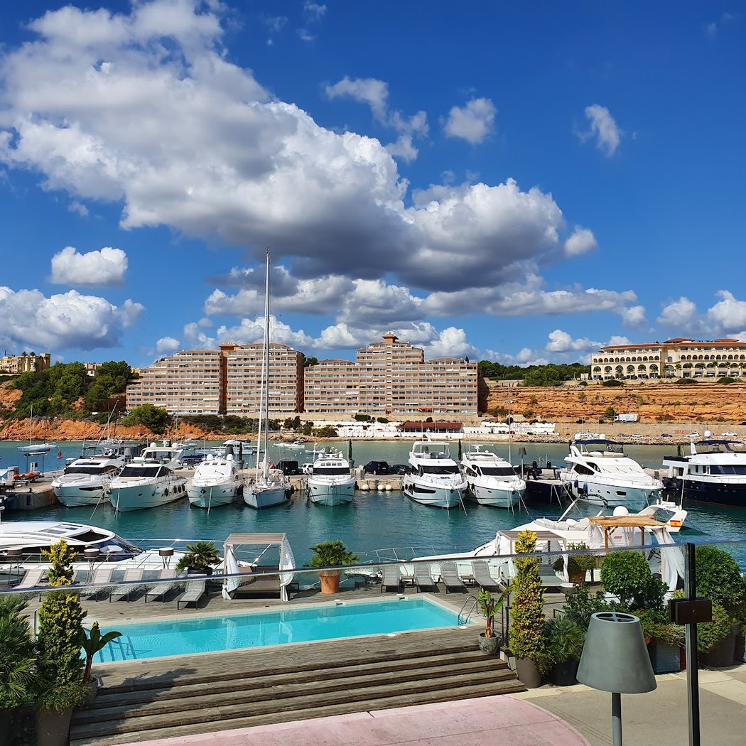 Port Adriano 3