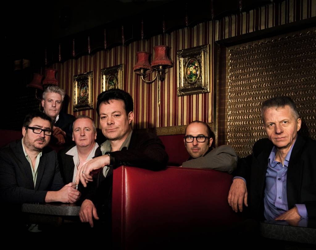 The James Hunter Six with McKinley James 4