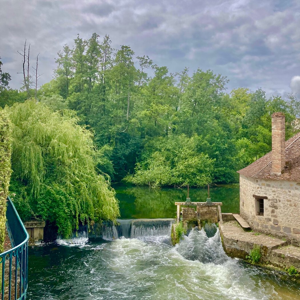 Visit to Porte de Bourgogne 3