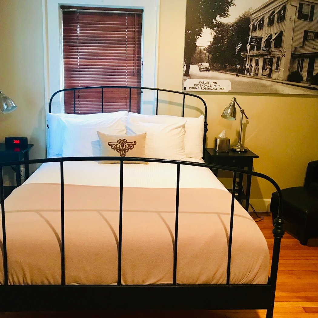 The 1850 House Inn 3