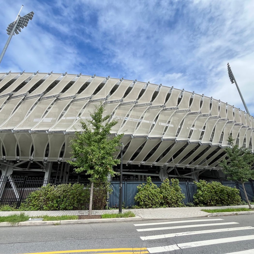 Grandstand 2