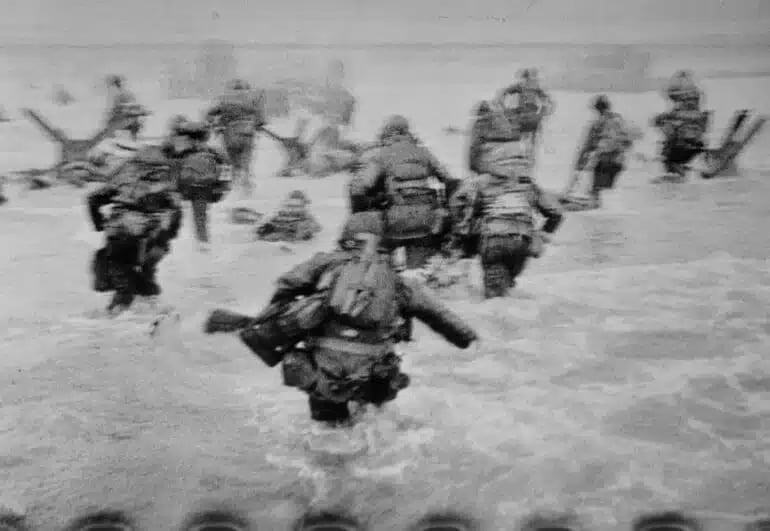 Robert Capa : Photographe de guerre 2