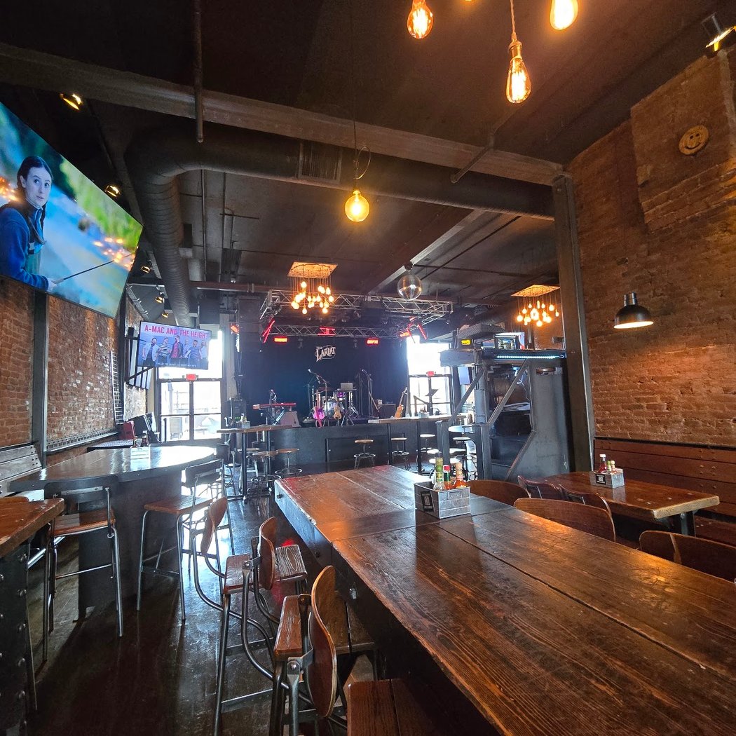 Open Mic & Dinner Show 3