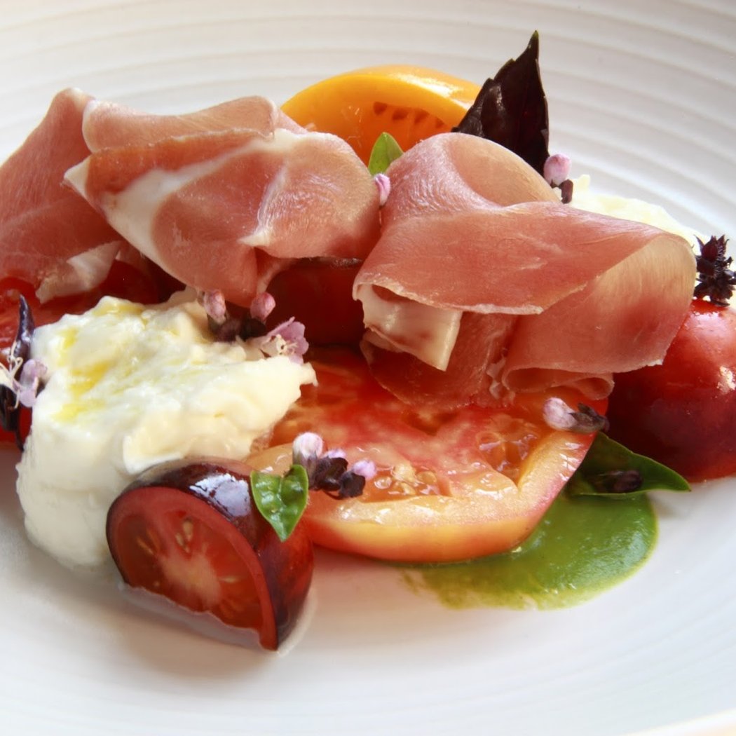 The Terrace Café at Meadowood Napa Valley. Seasonally open to Meadowood Guests and Meadowood Club Members 3