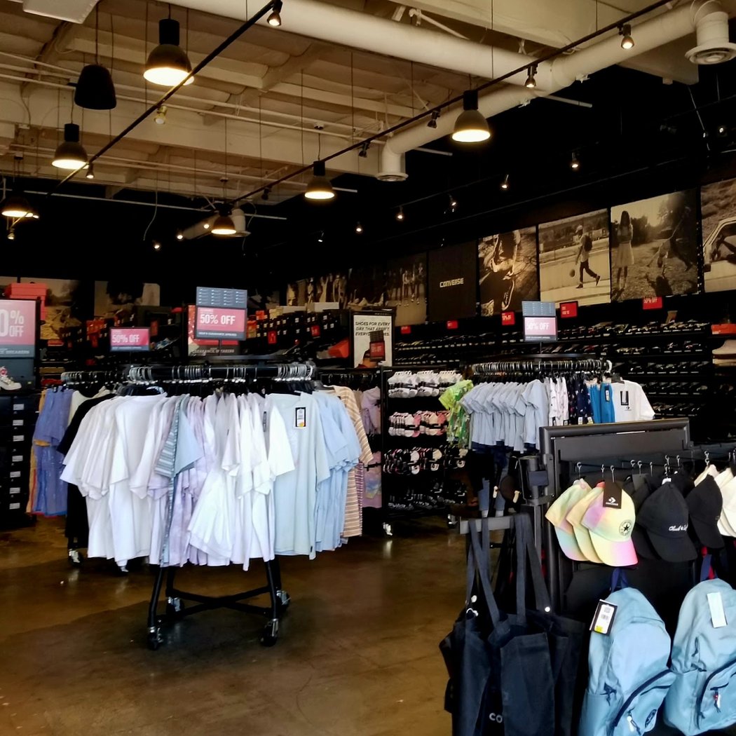 Converse Clearance Store 3