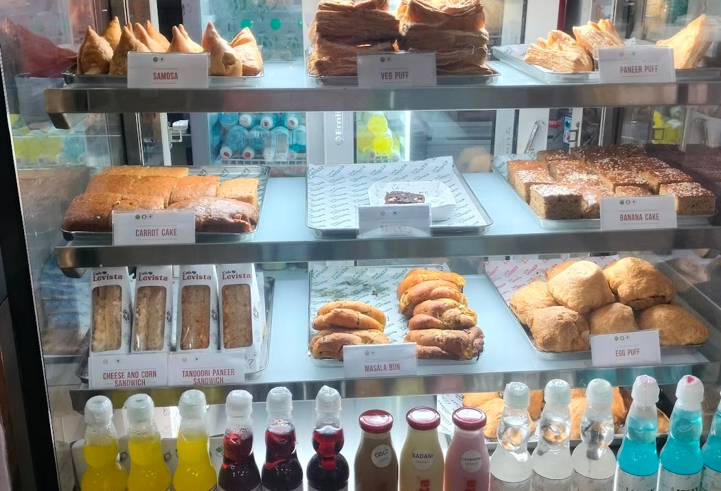 Cafe Levista 2