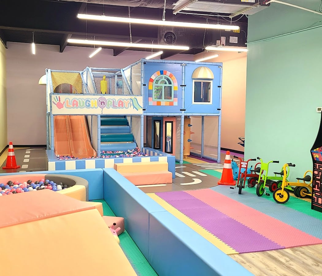 Laugh N Play Kids Party Place 3
