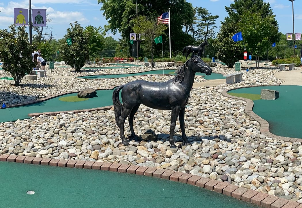 Bluegrass Mini Golf 2