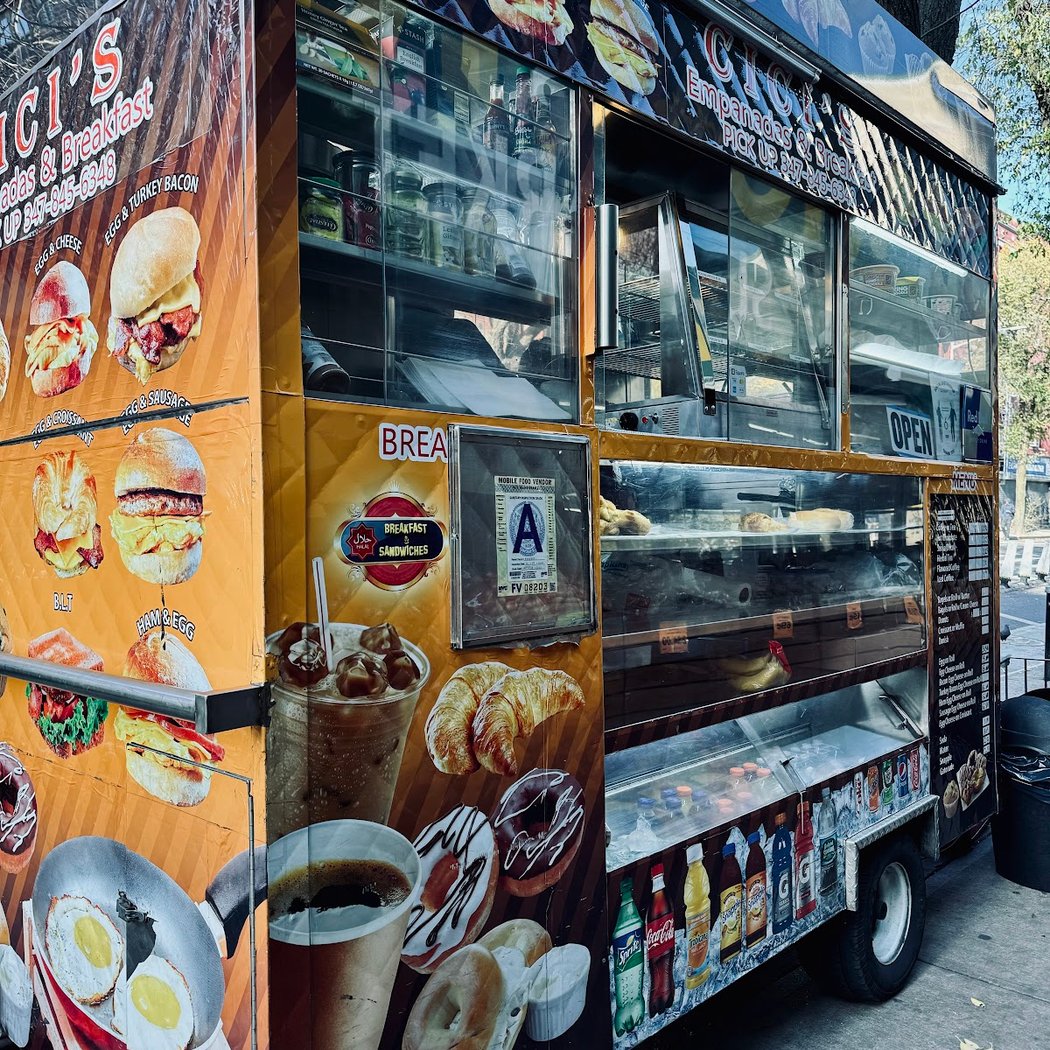 Cee Cee’s Food Cart 2
