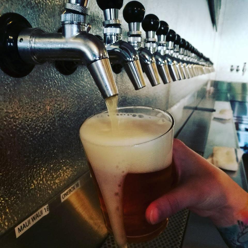 Degrees Plato Tap Room Bottle Shop & Kitchen 5