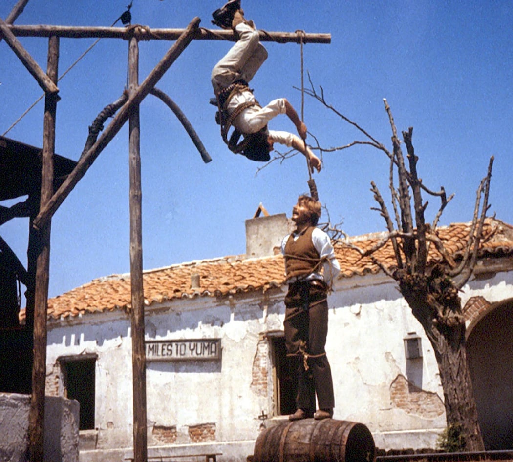 Comrades (1970) 1