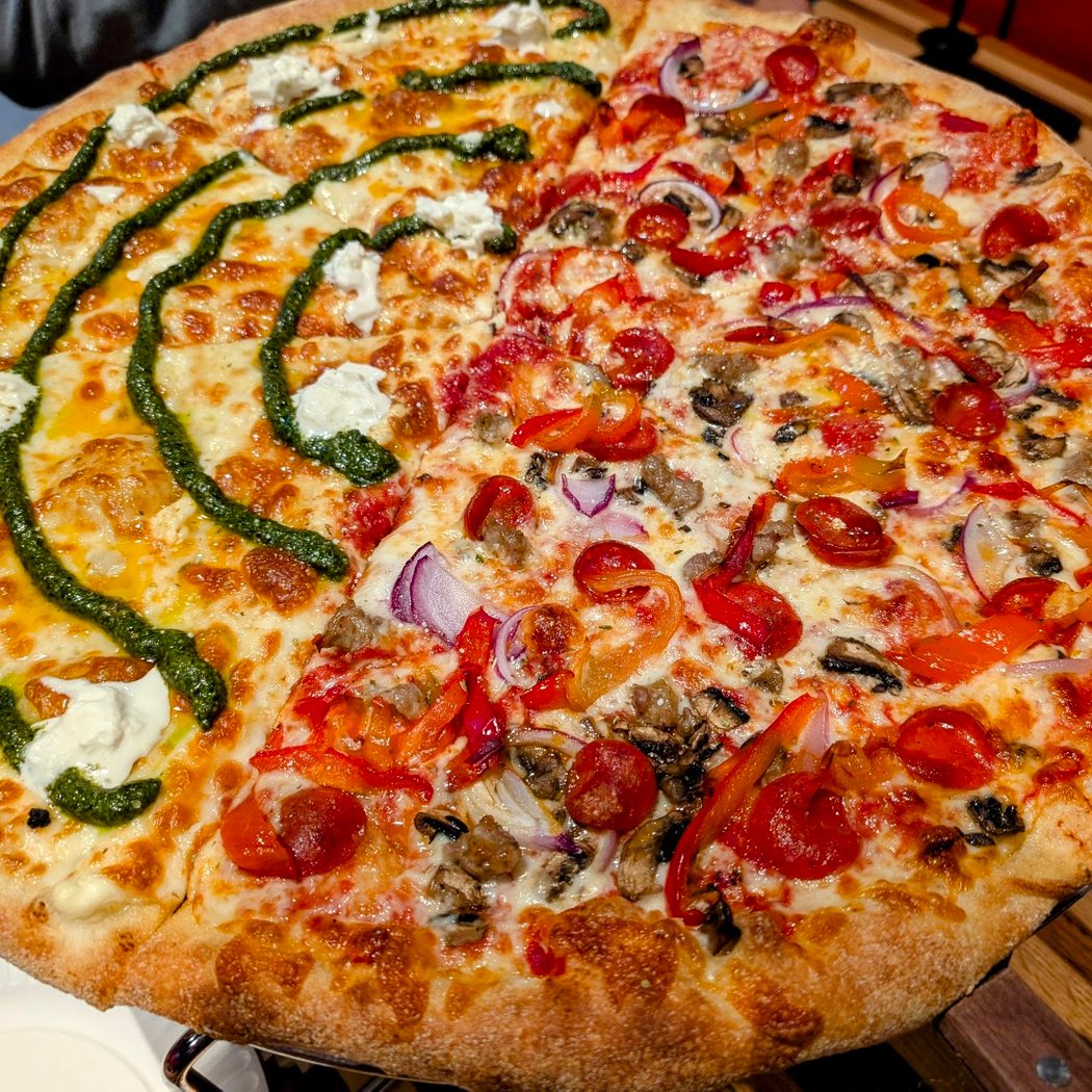 Slice House Mountain View by Tony Gemignani 1