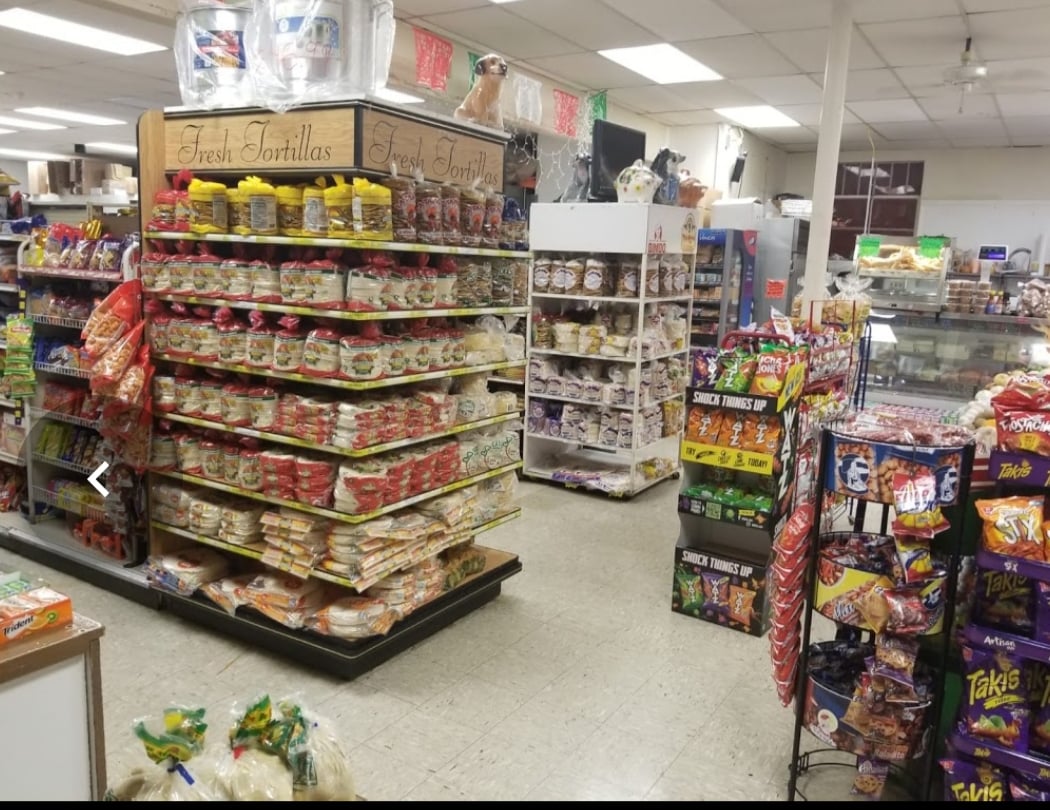 Coco's Mercado 3