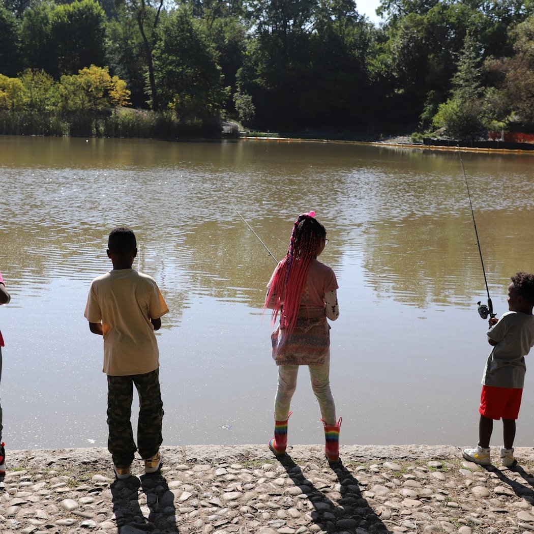 Juxon Central Park Fishing 2