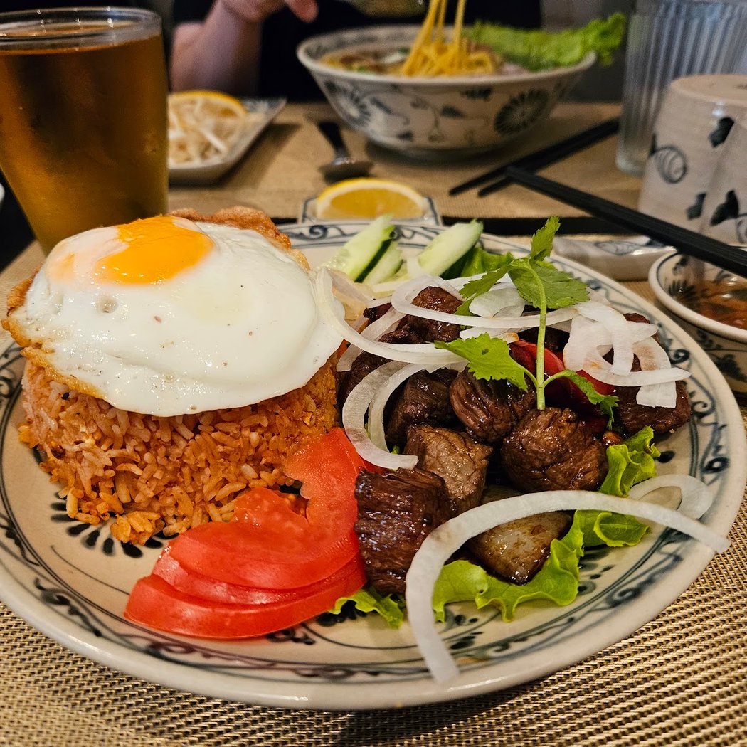 An Viet 1