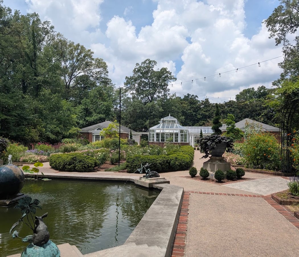 Dixon Gallery & Gardens 3