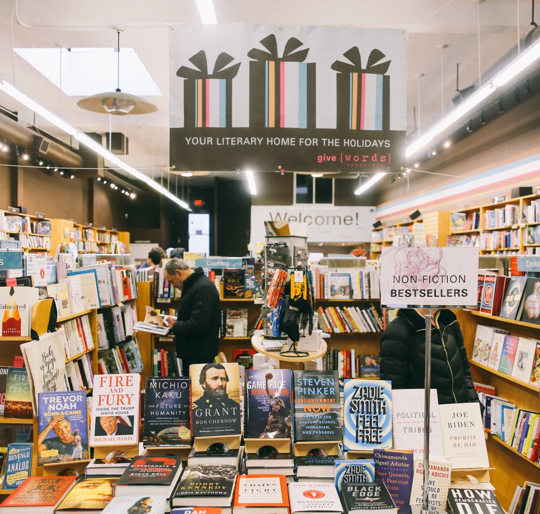 [words] Bookstore 1