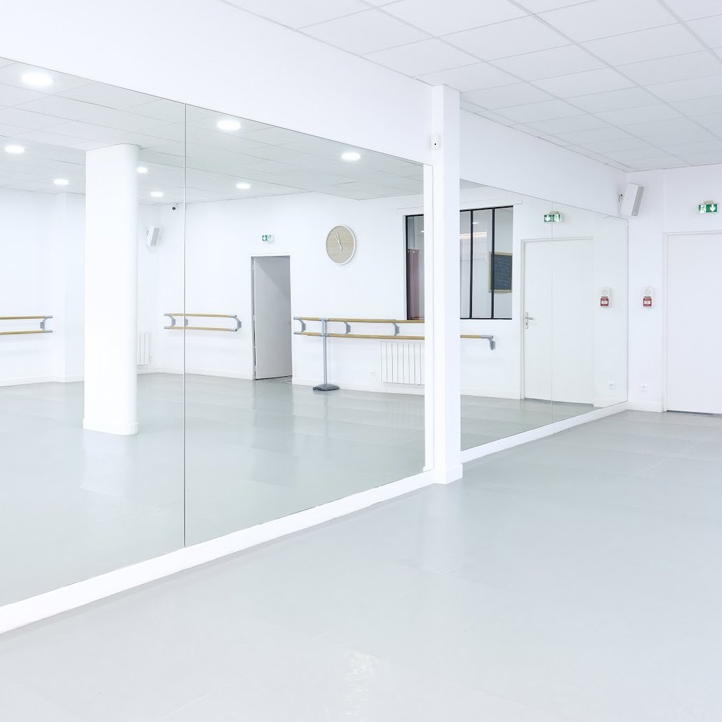 La Petite Dance School 3