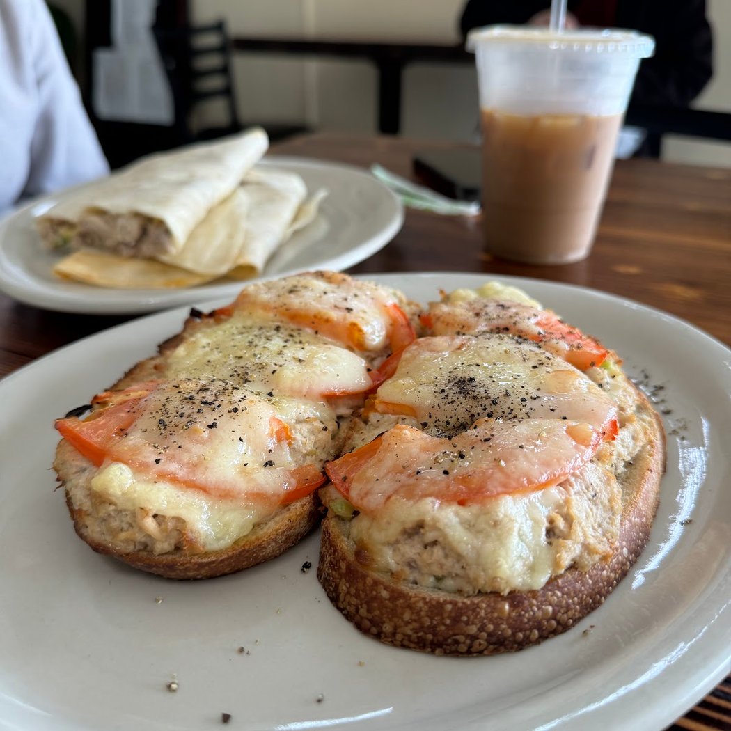 Cafe Gonzalez 1