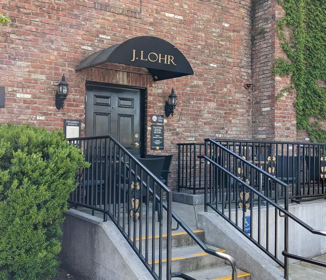 J. Lohr Vineyards & Wines 3