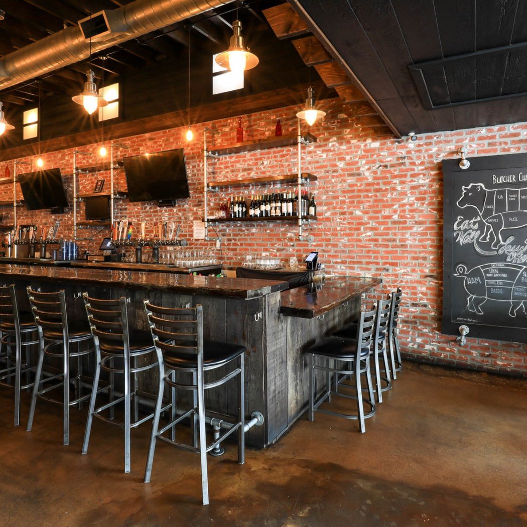 Smokehouse on Main 1