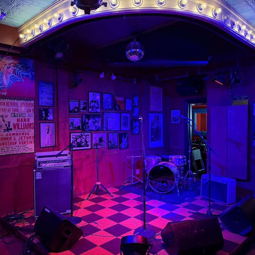 Sunday Songwriter's Open Mic 2