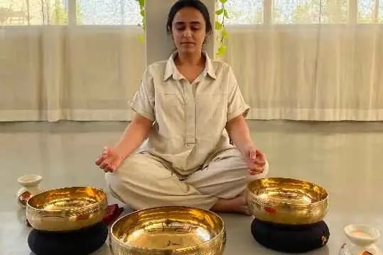 Full Moon Rituals - Sound Healing & Journaling 1