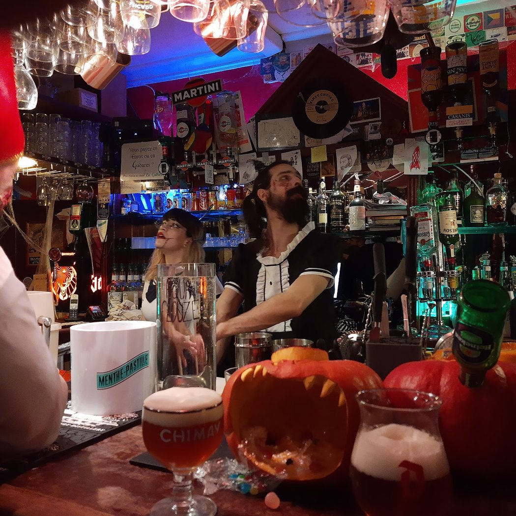 Oxford Pub 1