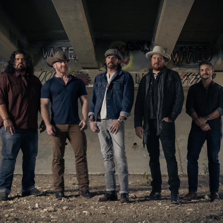 Micky & The Motorcars 2
