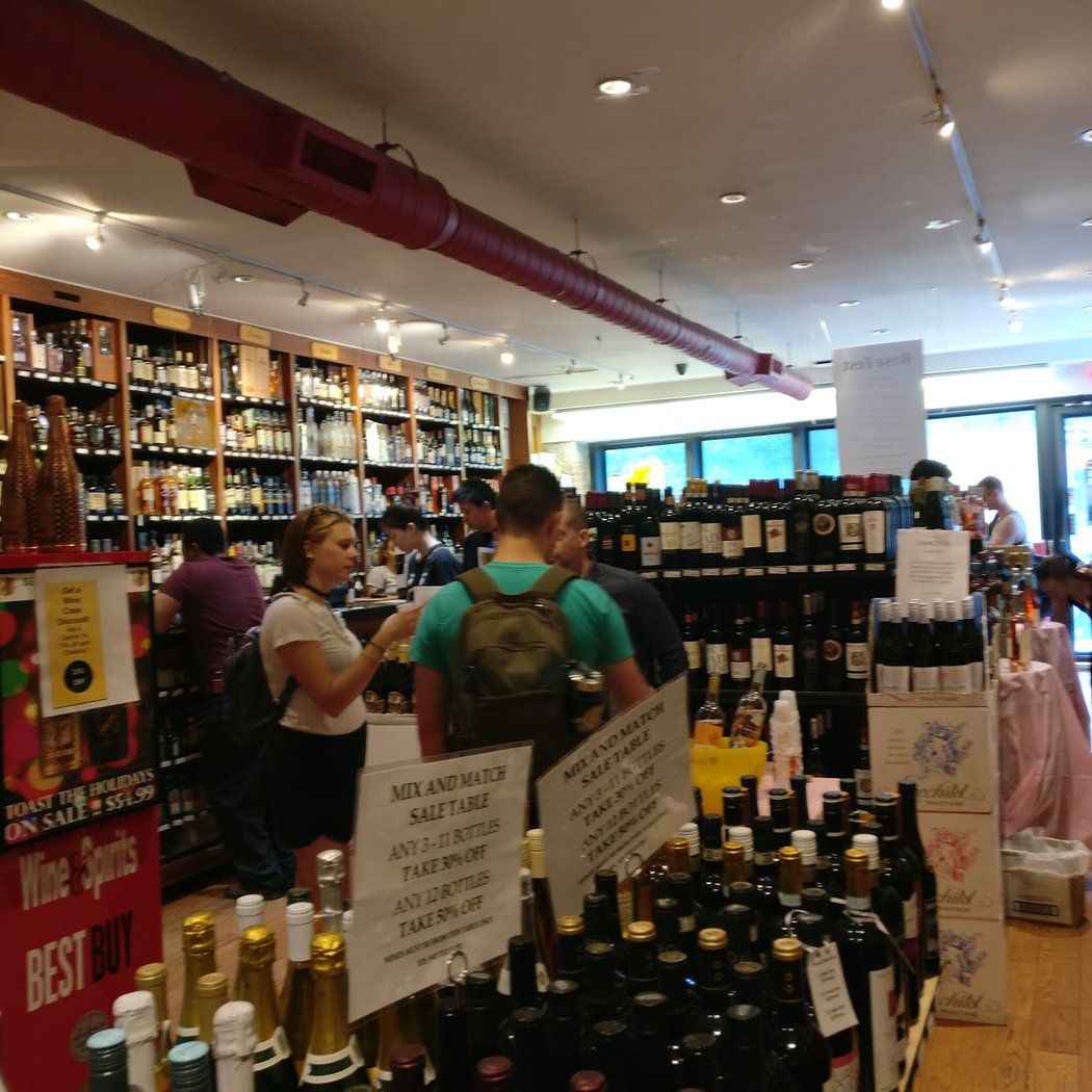 COLUMBIA WINE CO. 3