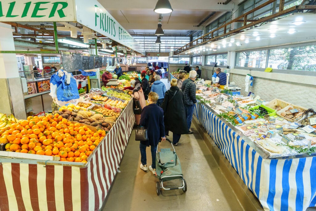 Henry-Wolf Hall - Covered Market 2