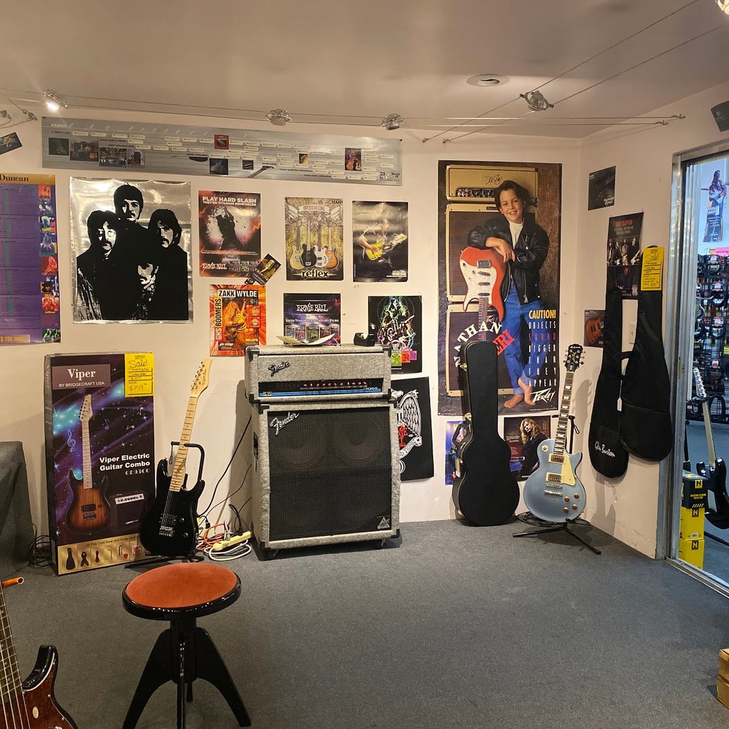 Gordon's Music & Sound 3