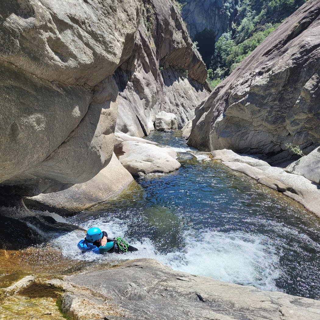 La Maison De L'aventure | Canyoning Caving Escalade, Via Corda Et Grimpe D'arbre En Lozère, Ardèche & Cévennes 3