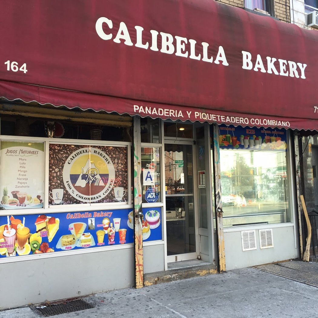 Calibella Bakery & Piqueteadero 2
