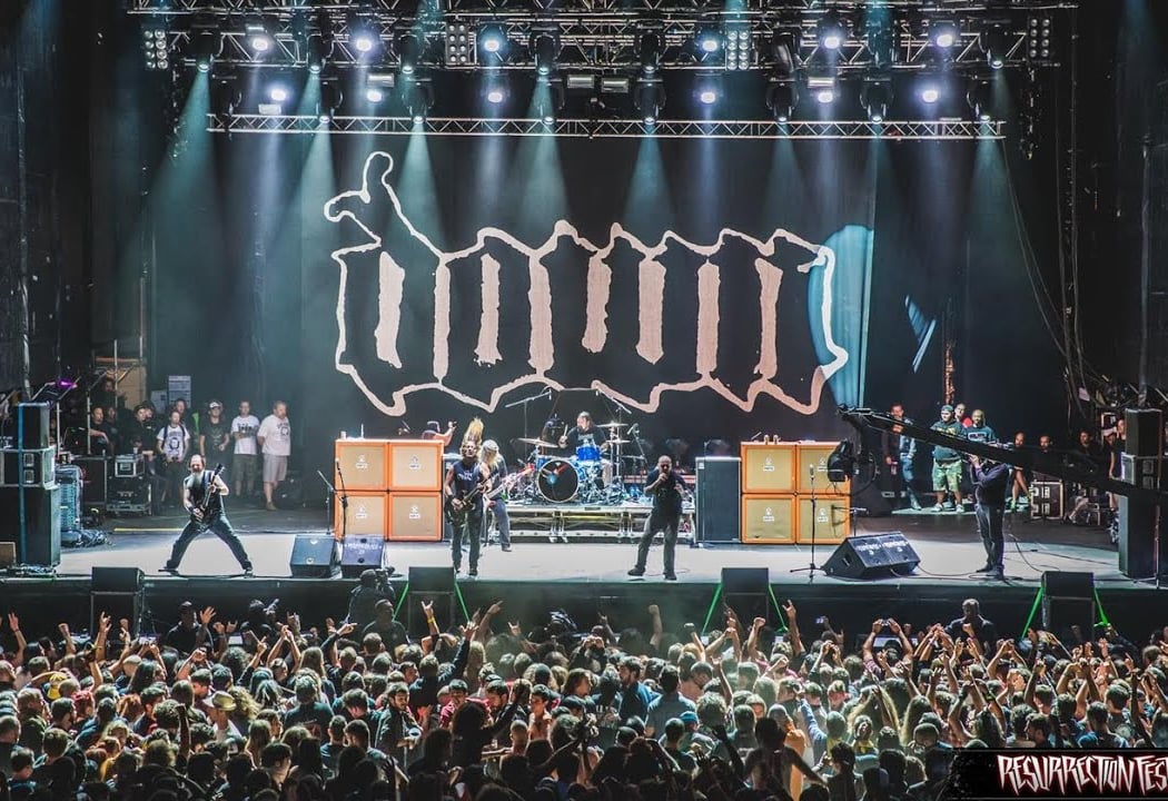 DOWN: Strap it DOWN Tour 3