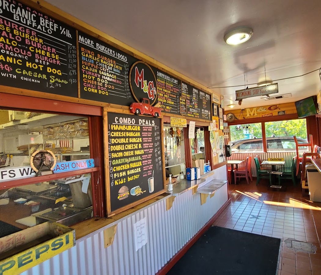 M & G Burgers & Beverages 3