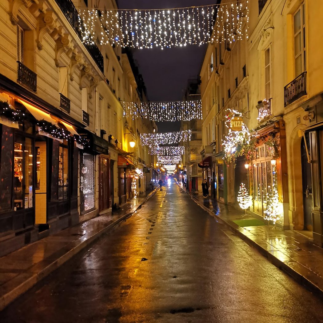 Rue Saint-Louis en l'Île 1