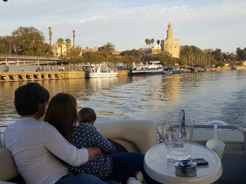 Esturión Tours. Cruceros por el Guadalquivir 2