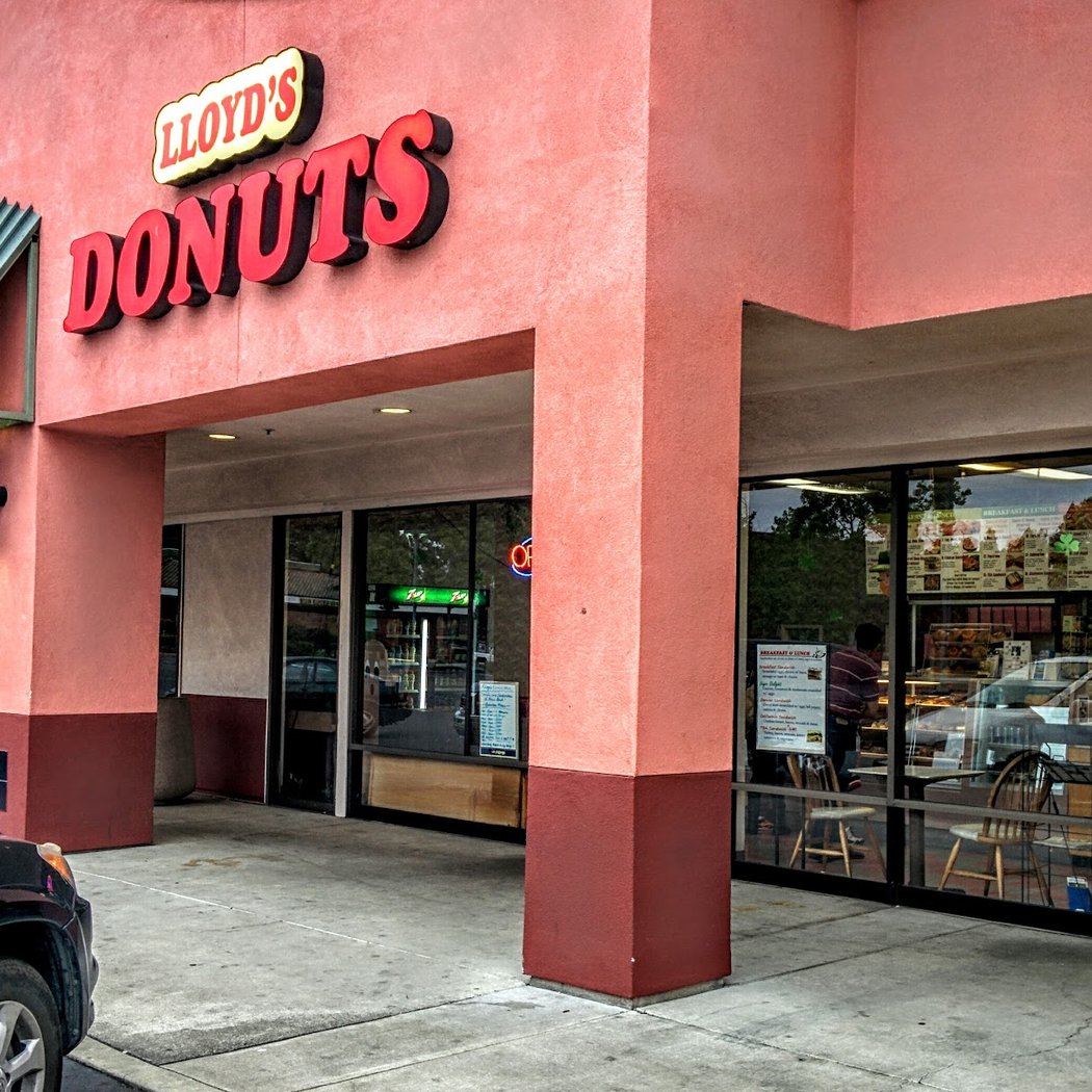 Lloyd's Donut Kitchen 2