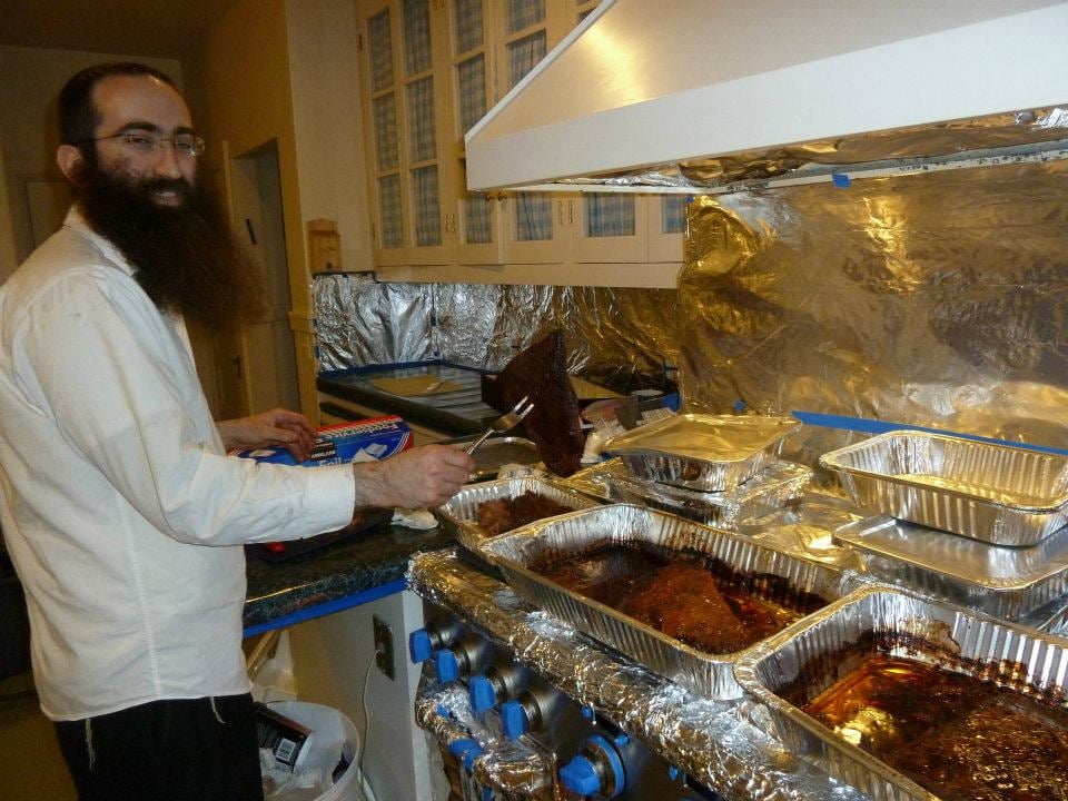 Chabad Jewish Student Center 3